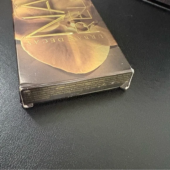 Urban Decay Naked Reloaded NIB - Picture 9 of 13